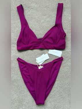 l*space x REVOLVE - SWIM SET - Hailey Top / Winona Bottom Classic - BERRY